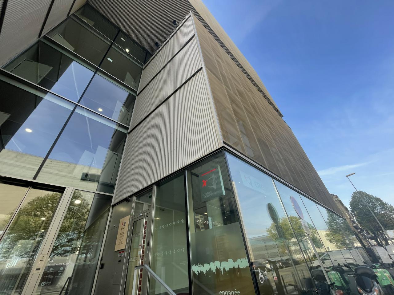 Bureau Bordeaux 376m² Location bureau Bordeaux Gironde OLBUR2425771 0